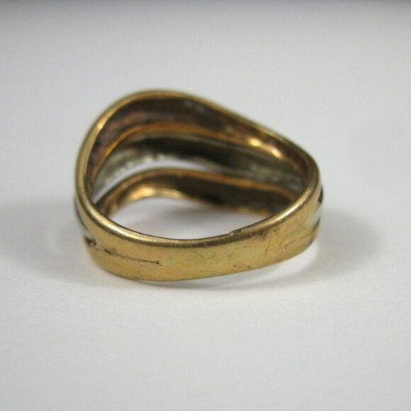 Gold Filled Plated Ring Abstract Modernist Two Tone Wave Design Ring 5 gram - Picture 3 of 10